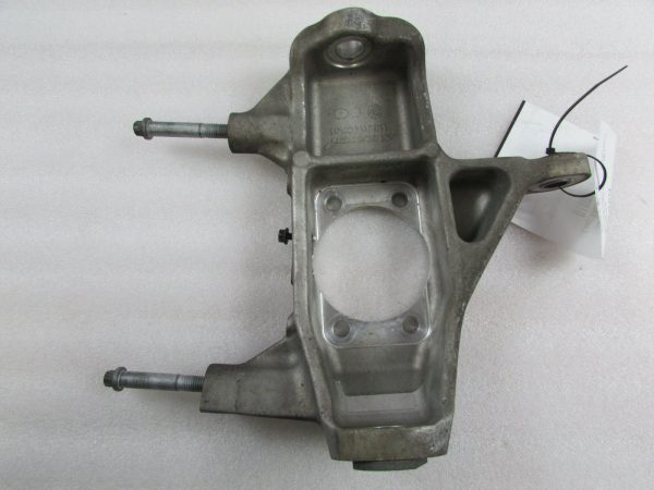 McLaren MP4-12C, RH, Right Front Knuckle, Used, P/N 11B0114CP