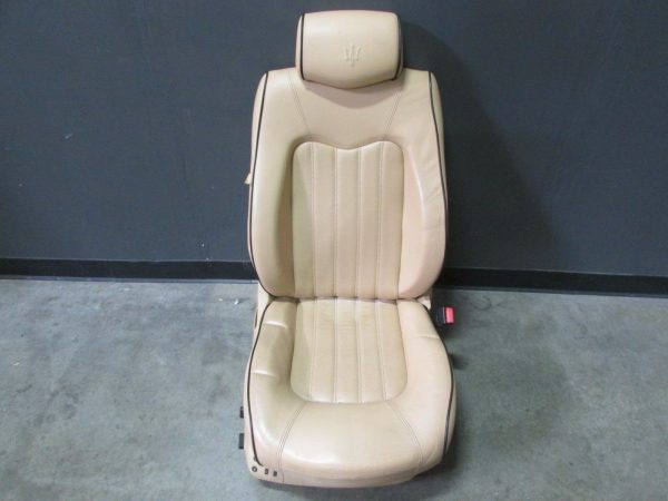 Maserati Quattroporte, RH, Right Front Seat, w/ Table, Beige, Used