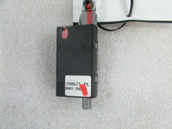 Maserati Granturismo, Radio Antenna Amplifier, Used, P/N 248571
