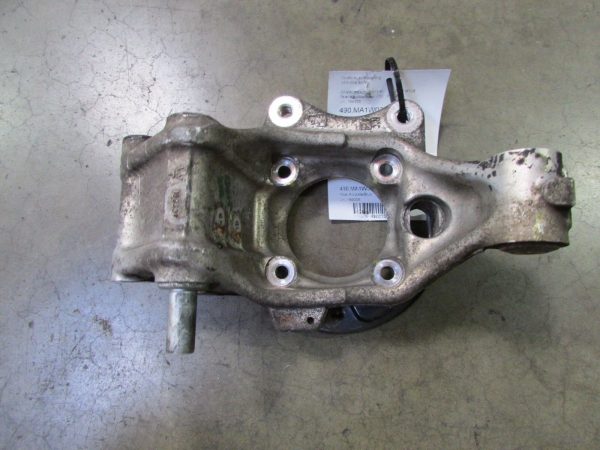 Maserati Coupe, Spyder, LH, Left Rear Knuckle/Stub, w/out Hub, Used, P/N 189335